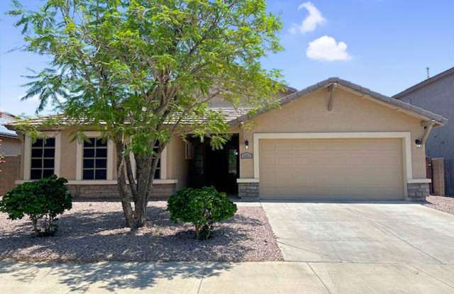 Solar makes this 4bedroom Goodyear home a bargain! photos photos