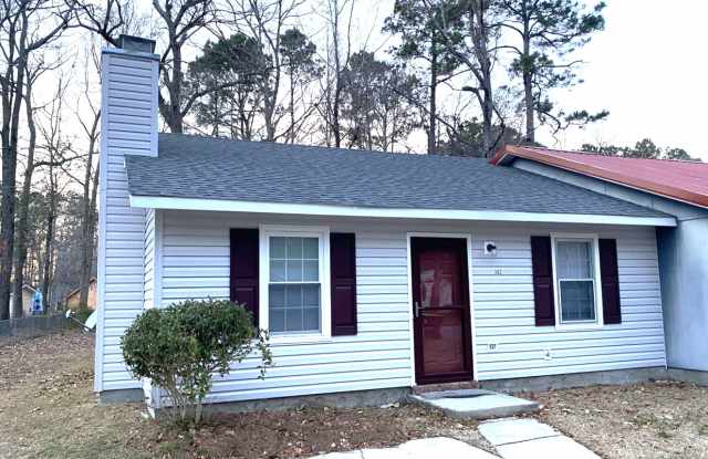 302 Cedar Creek Drive - 1 photos photos
