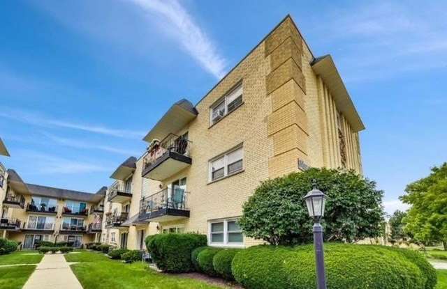 6484 N NORTHWEST Highway unit: 208 photos photos 6484 N NORTHWEST Highway unit: 208 photos photos