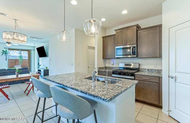 11296 S Weismann Drive Gallery 4