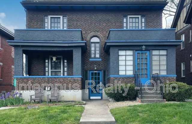 4237 Vine St photos photos