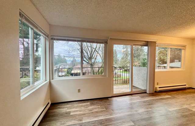 11255 Greenwood Ave N photos photos