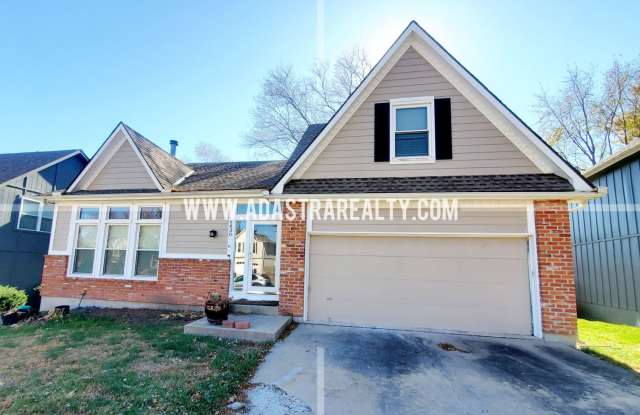 Gorgeous 4 Bedroom/3 Bath Home in Shawnee-Available NOW!! - 6430 McCoy Street, Shawnee, KS 66226 Gorgeous 4 Bedroom/3 Bath Home in Shawnee-Available NOW!! - 6430 McCoy Street, Shawnee, KS 66226