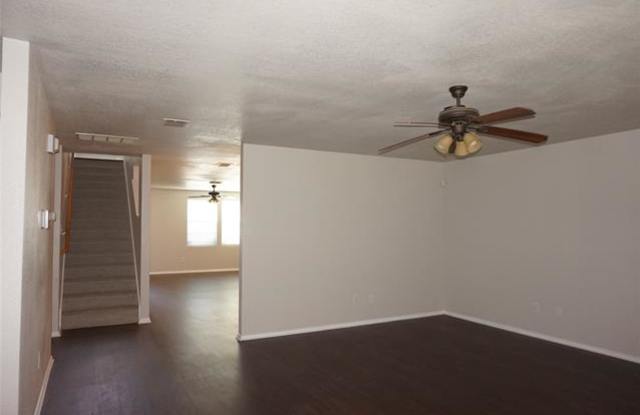 12824 Cedar Hollow Drive Gallery 3