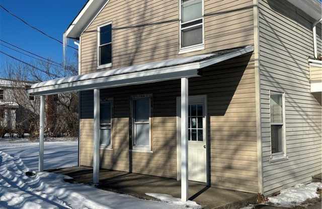 210 Sullivan Street unit: 4 photos photos 210 Sullivan Street unit: 4 photos photos