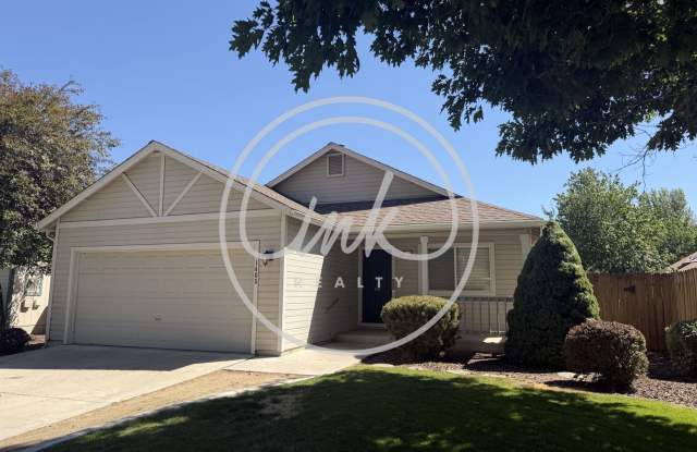 Beautiful 2 Bedroom Home Close to Downtown Gardnerville photos photos