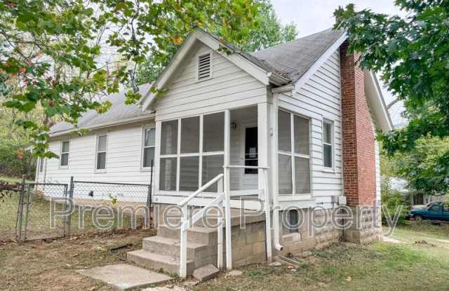 36 N Poe St photos photos
