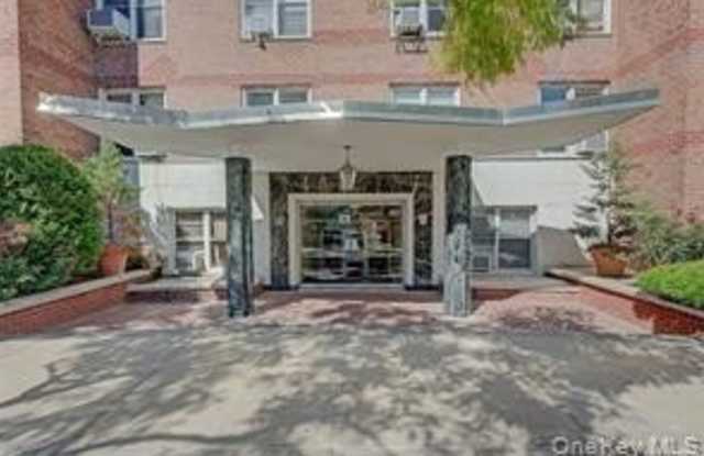 102-21 63 rd unit: B46 photos photos 102-21 63 rd unit: B46 photos photos