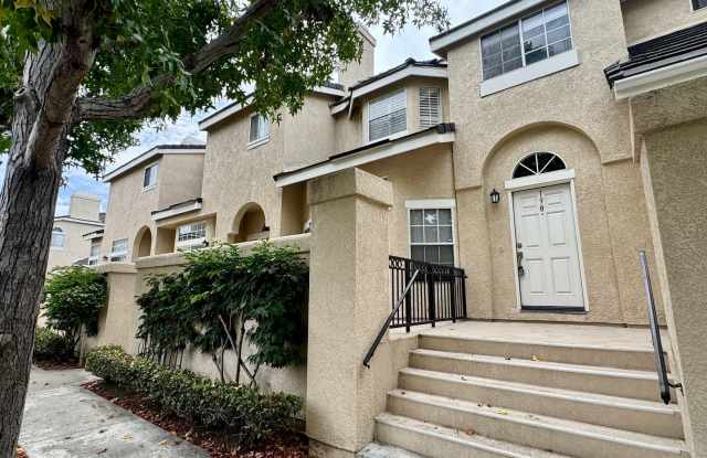 Remodeled 3 bedroom townhome in Torrance photos photos