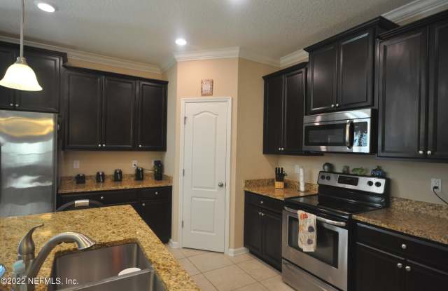 16090 BLOSSOM LAKE DR Gallery 4
