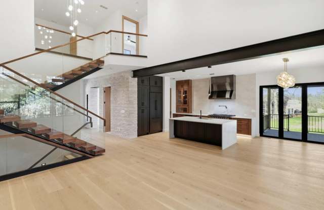 16707 Bisley Place Gallery 1