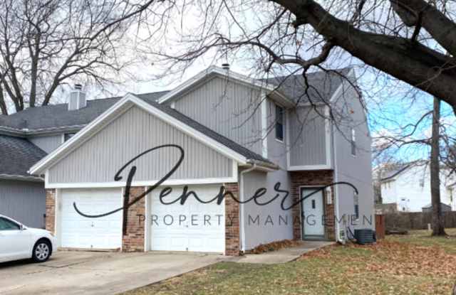 3538 NE INDEPENDENCE AVE photos photos