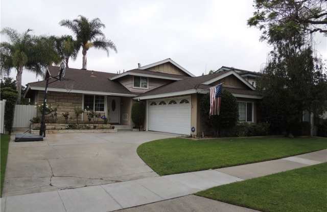 7855 E Ritchie Street - 7855 E Ritchie St, Long Beach, CA 90808