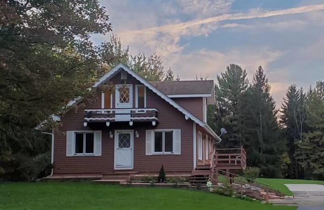 6227 Boston Ridge Rd - 6227 Boston Ridge Road, Erie County, NY 14127