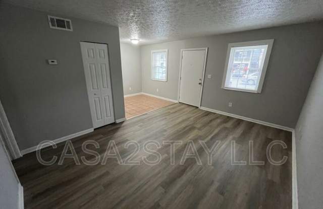 676 Knox Blvd photos photos