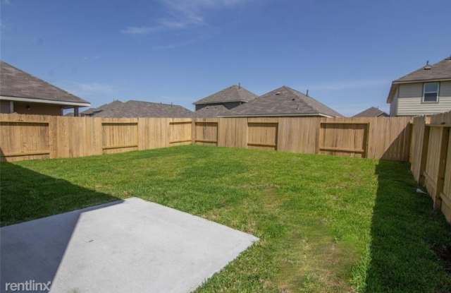 24410 Borelli Dr Gallery 3