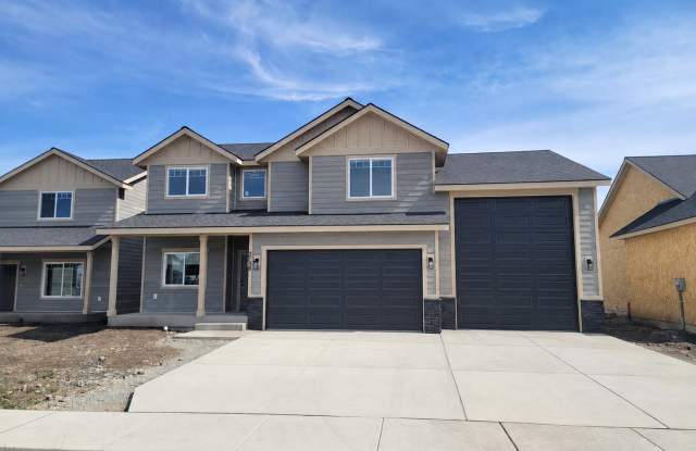 Brand New 4-Bed Home With RV-Garage Gallery 1
