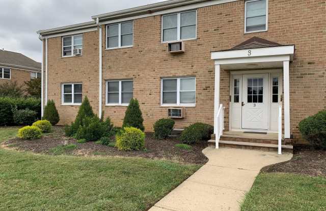 3 Windsor Terrace unit: C - 3 Windsor Terrace, West Freehold, NJ 07728