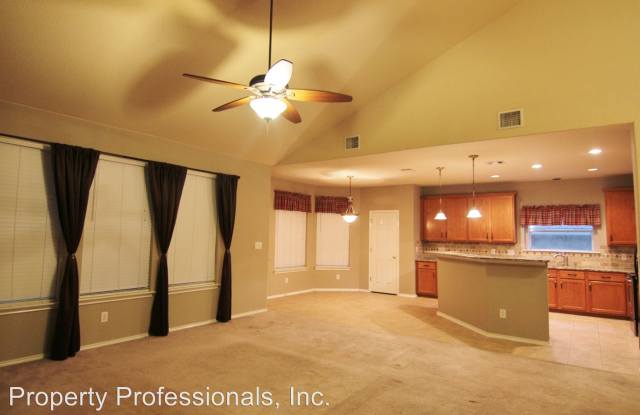 781 San Mateo Gallery 3