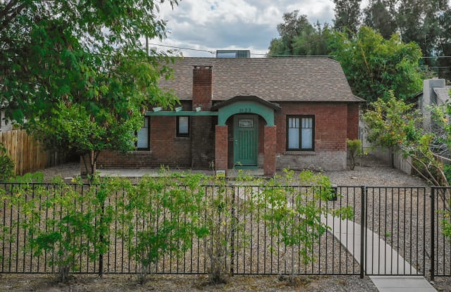 1123 E FAIRMOUNT Avenue - 1123 East Fairmount Avenue, Phoenix, AZ 85014