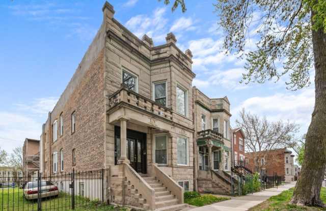 1651 S Drake Avenue photos photos