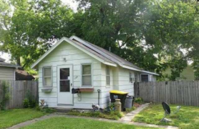 Close to Hospital photos photos