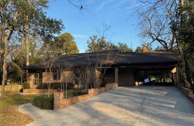 1456 Nottingham Drive SE photos photos