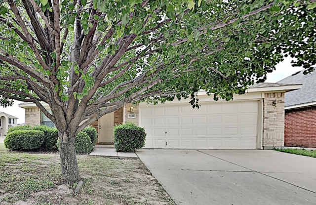 7584 Juliet Ln - 7584 Juliet Lane, Fort Worth, TX 76137