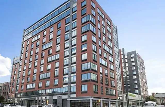 Charming 1BR Condo in Brooklyn Gallery 3