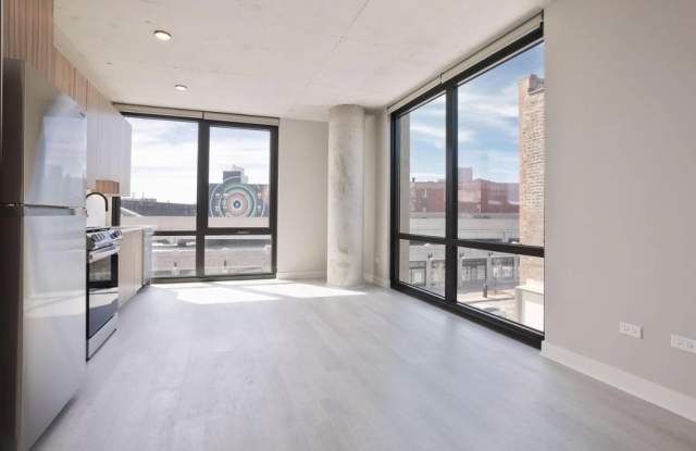 4621 North Broadway St. Gallery 2