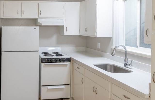 Beautiful 1 bedroom in Pacifica with ocean views! Gallery 4