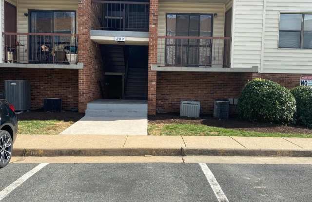 200 CHESTERFIELD Lane unit: 203 photos photos