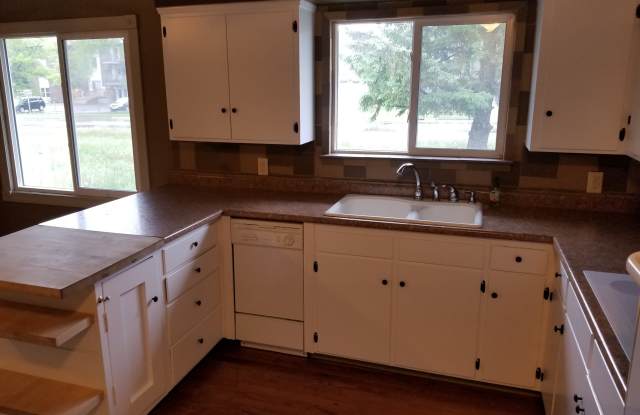 1204 3rd Street East photos photos
