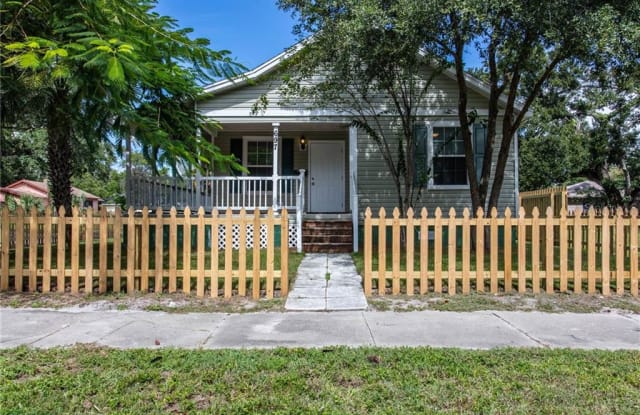 697 17TH AVENUE S - 697 17th Avenue South, St. Petersburg, FL 33701