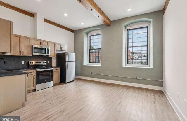 201 LEVERINGTON AVENUE photos photos