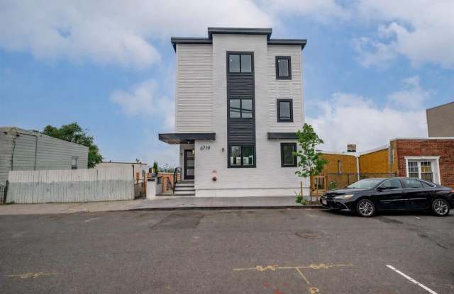 6719 MEADOWVIEW AVE photos photos