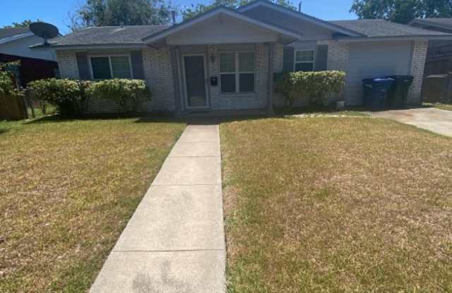 1929 Loritte - 3/Bed 1/Bat - $1,395/month photos photos