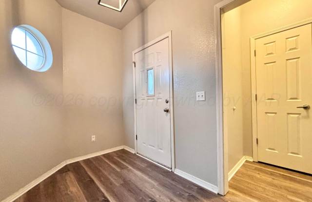 5701 Syracuse Drive Gallery 2