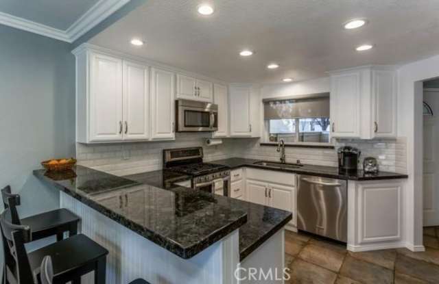 35 Meadowood Gallery 2