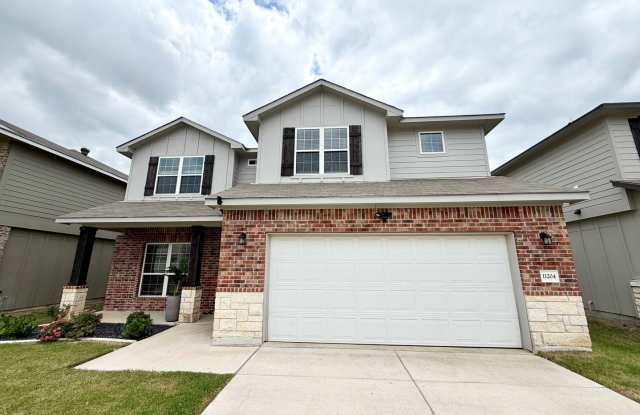 Spacious 4 bed/3 Bath home in Midway ISD photos photos