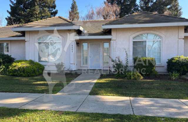 Large 4 Bedroom/ 2 Bathroom home photos photos