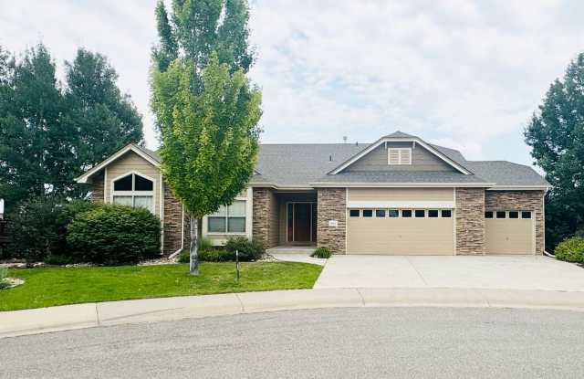 Stunning Executive 4 Bedroom 2 Bath Home in Northwest Loveland - 3-Car Garage! photos photos