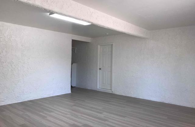 18216 N 24TH Drive Gallery 4