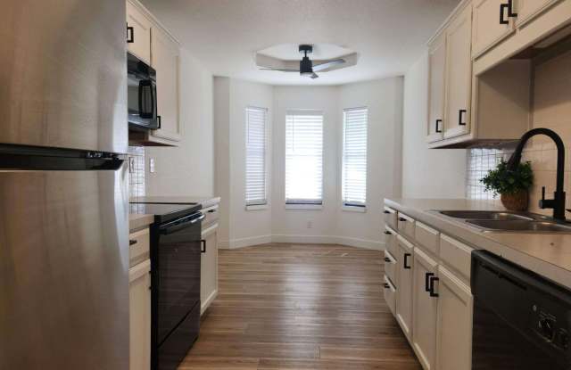 3904 Sawtooth Dr Gallery 3