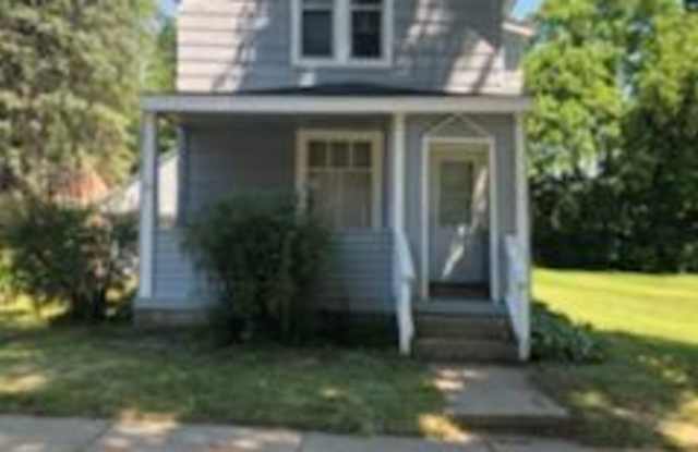 809 Lincoln Avenue - 809 Lincoln Avenue, Rockford, IL 61102