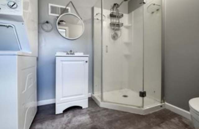 A nice 2 bedroom home photos photos