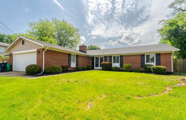 5 BD 3 BA Oxon Hill, MD home is ideal for commuters photos photos