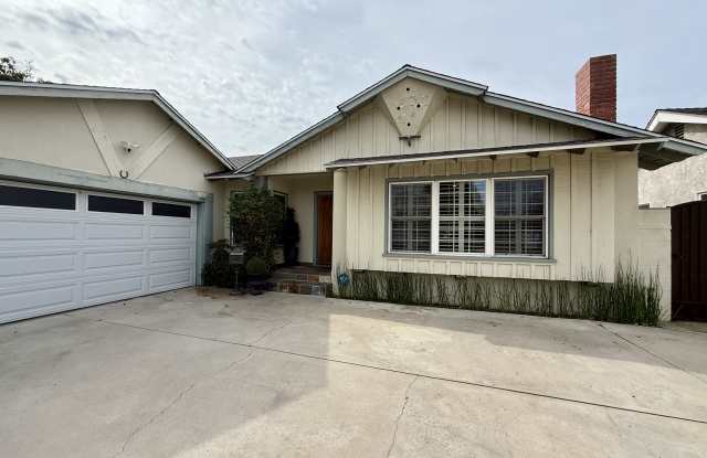 16412 Bahama St photos photos
