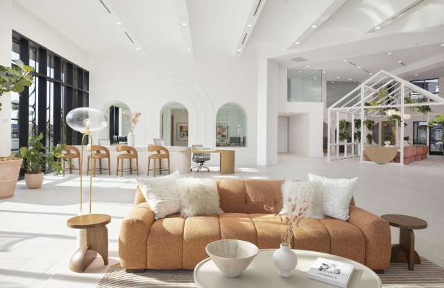 Cloud House Gallery 4