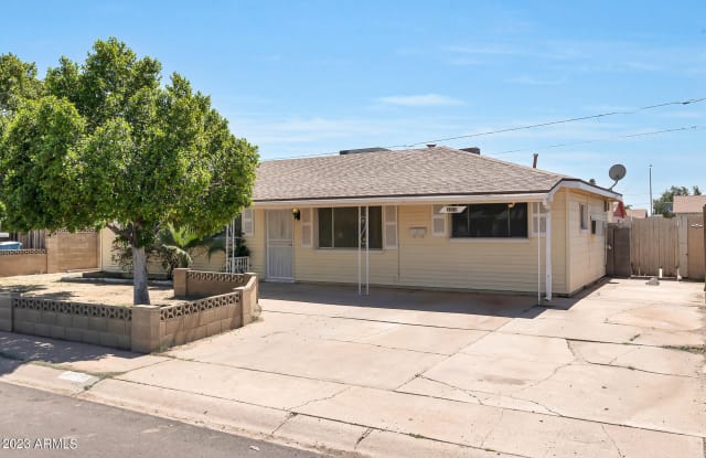 3319 W WINDROSE Drive - 3319 West Windrose Drive, Phoenix, AZ 85029